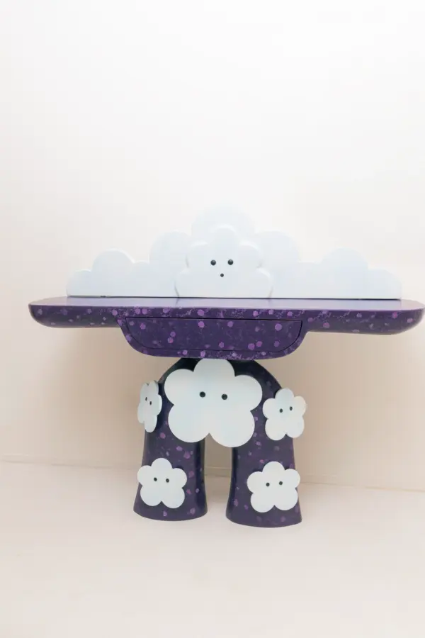 Purple Cloud Console Table