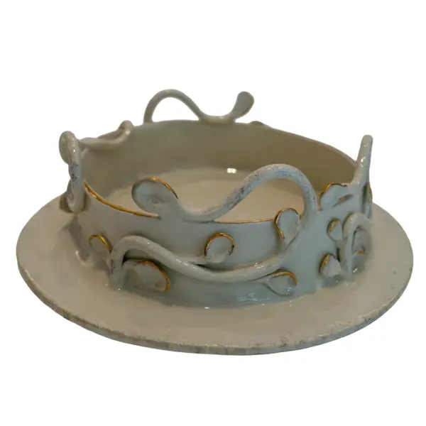 Ribbon Accent Plate